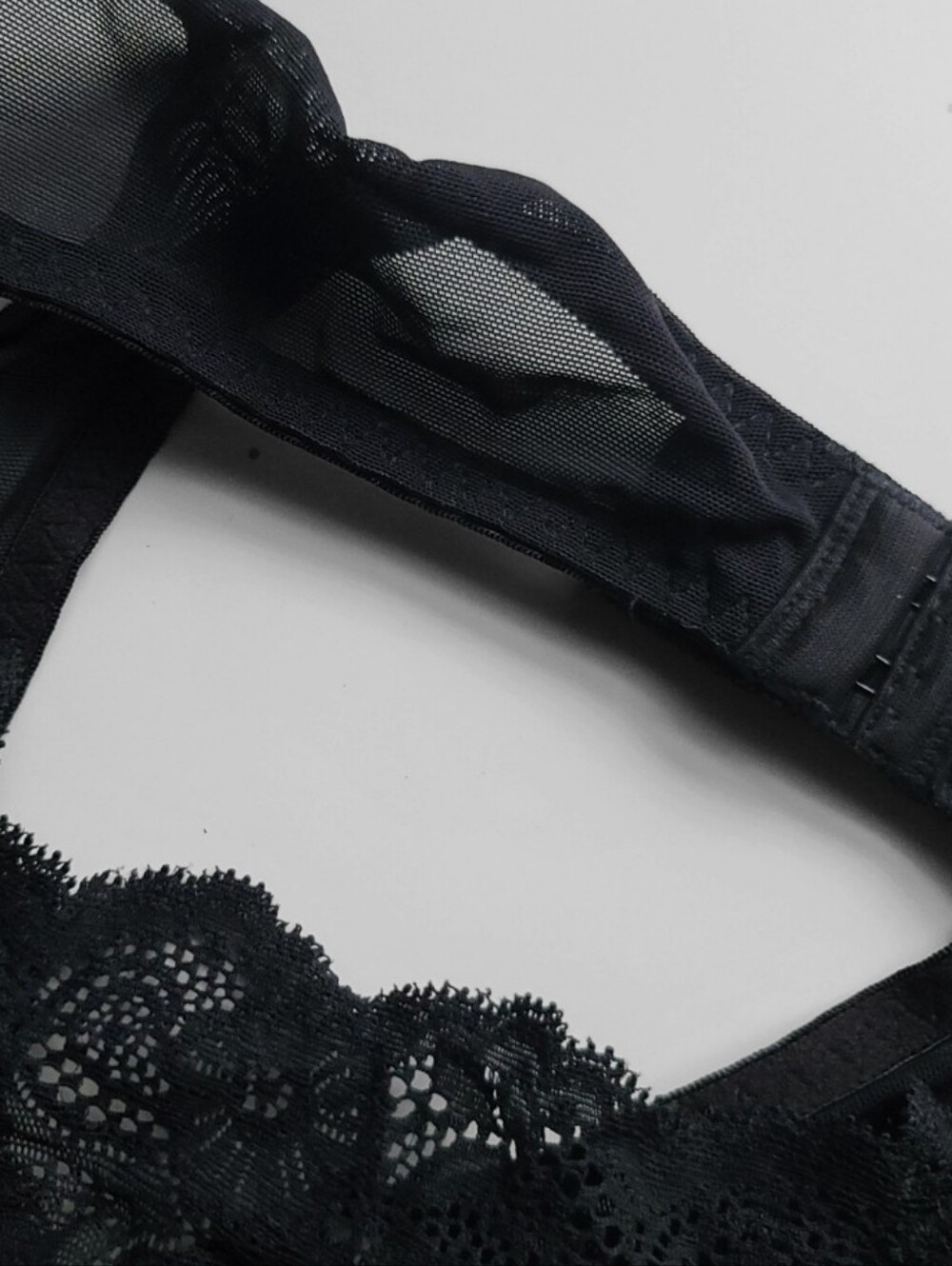 🖤 NWT Addition Elle Plus Size Black Floral Lace Garter Belt (Size 2X) 🖤 - Picture 3 of 4